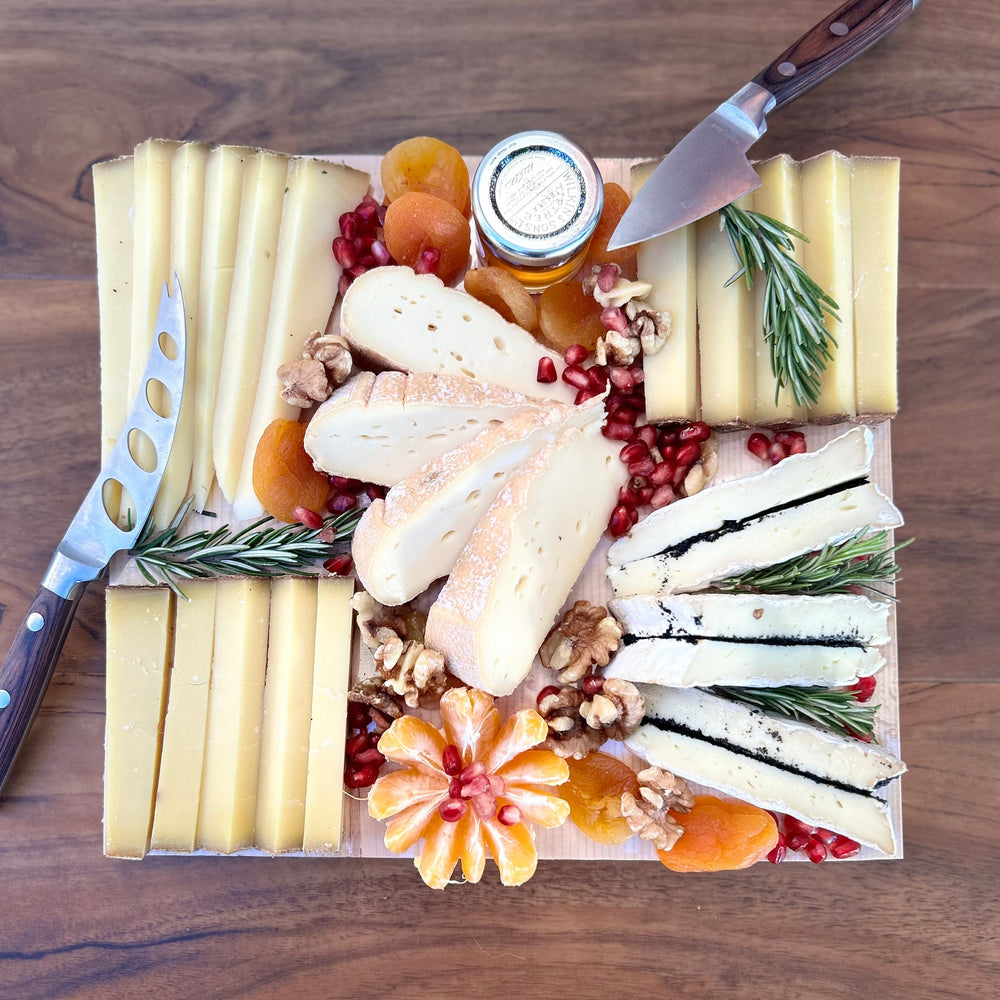 
            
                Load image into Gallery viewer, Holiday Truffle Cheese Board
            
        